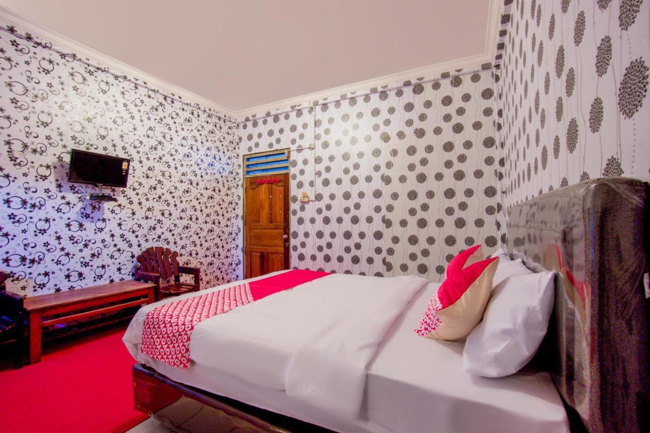Oyo 2960 Wisma Bara Pagar Alam Pagaralam Екстериор снимка