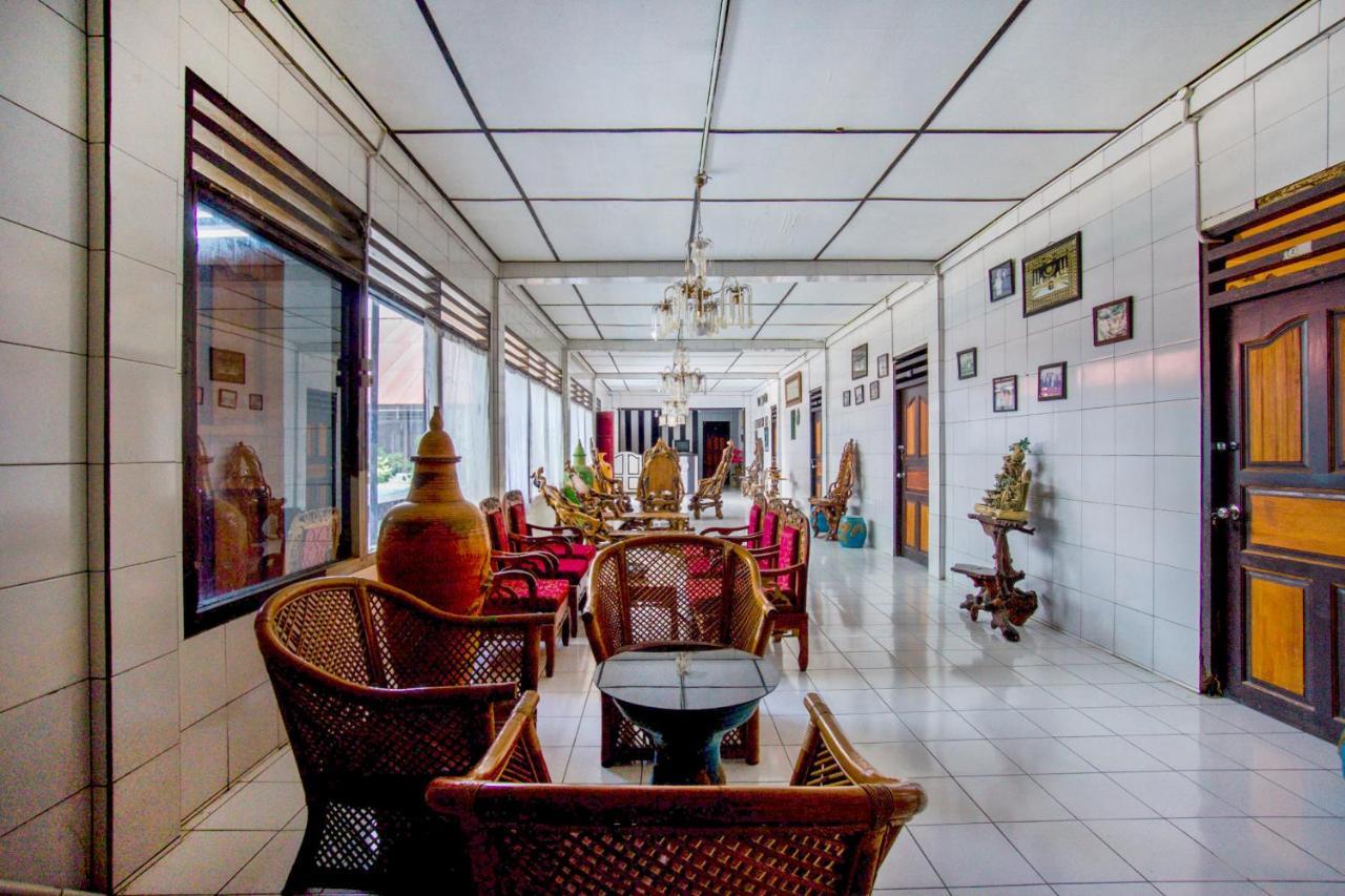 Oyo 2960 Wisma Bara Pagar Alam Pagaralam Екстериор снимка